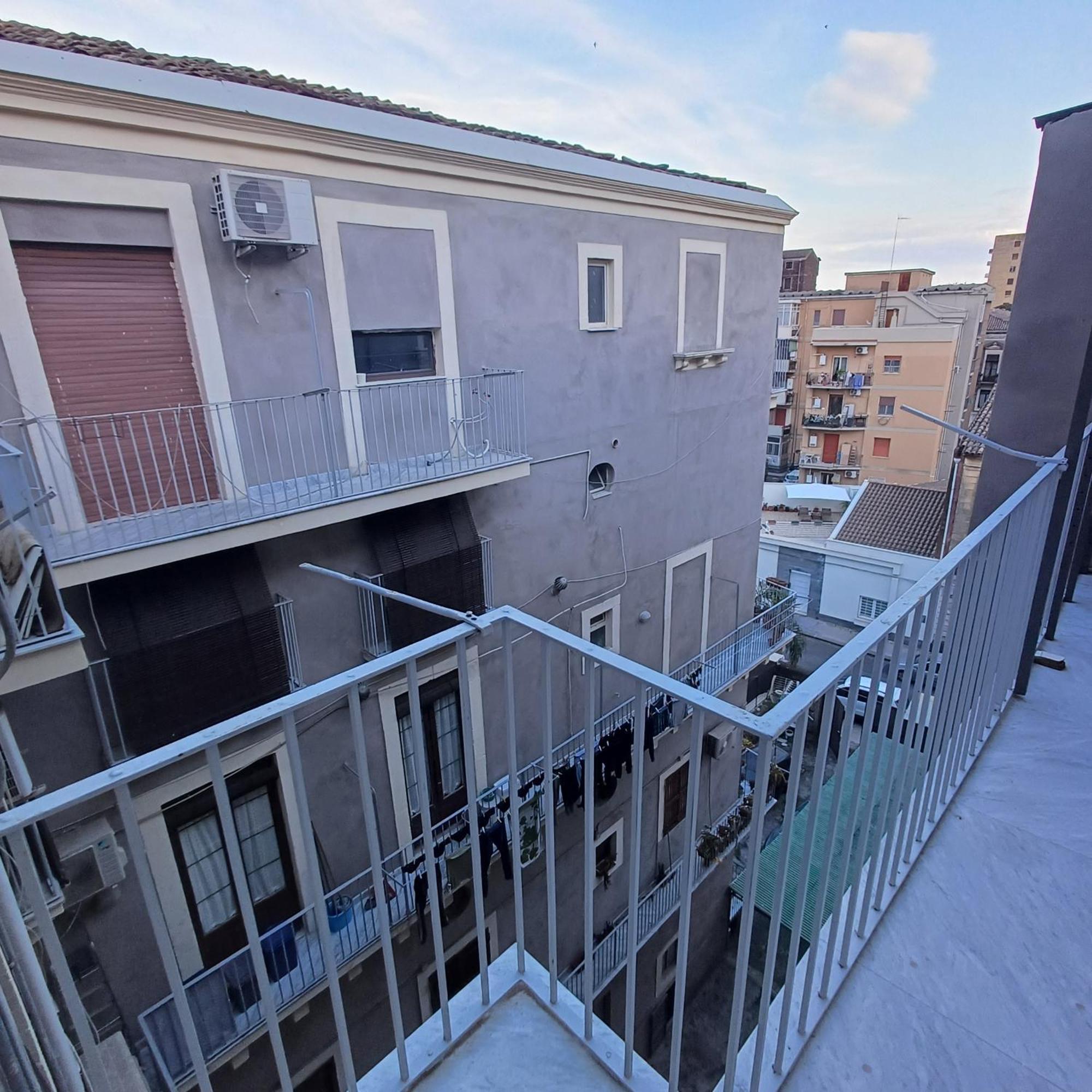 Verdi Apartments Catânia Exterior foto